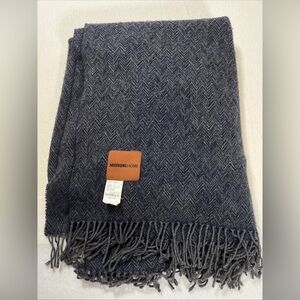 Missoni Home Yoda 50 Throw Blanket Dark Blue Chevron Fringe Trim 50x70
